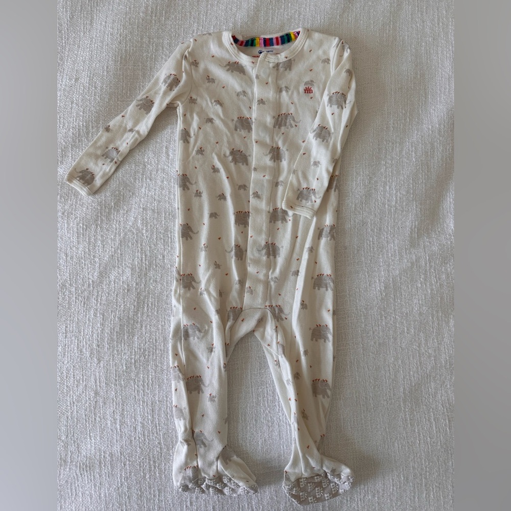 Magnetic me organic elephants. 9-12 months never worn washed once